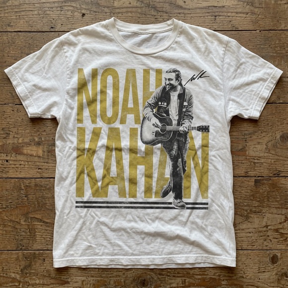 Gildan Other - Noah Karan Vintage Shirt
